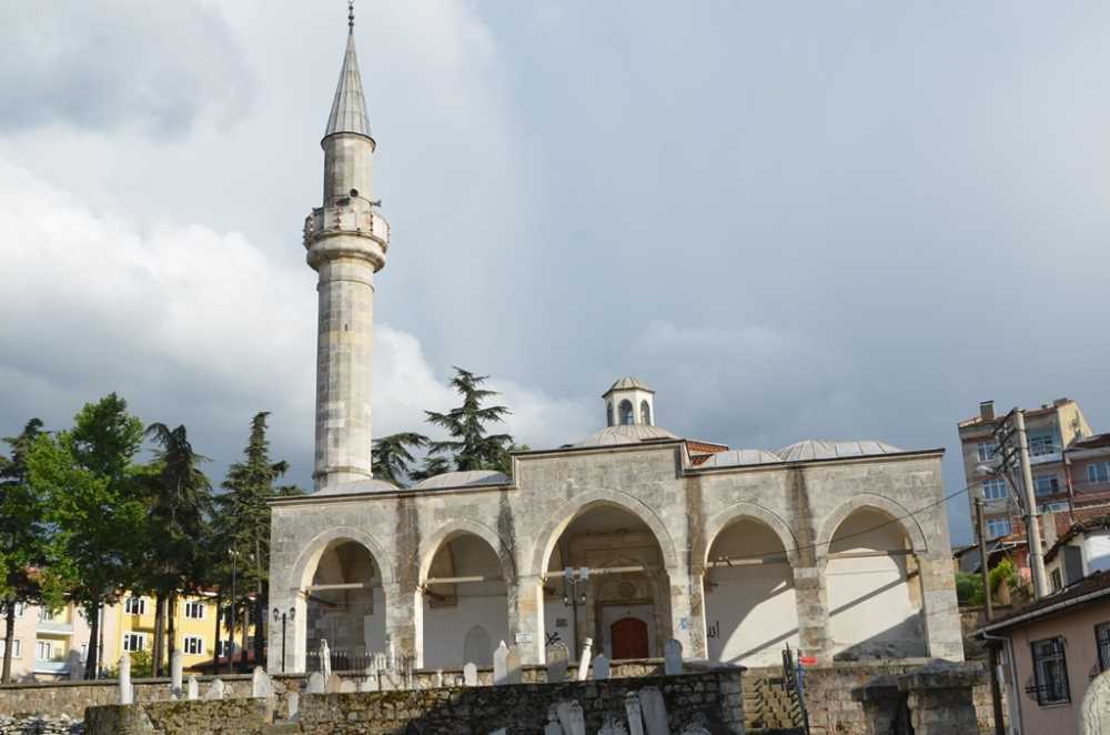 Beylerbeyi Camii