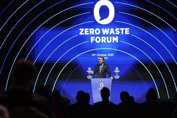 Bakan Bayraktar, uluslararası Sıfır Atık Forumu’nda konuştu.
