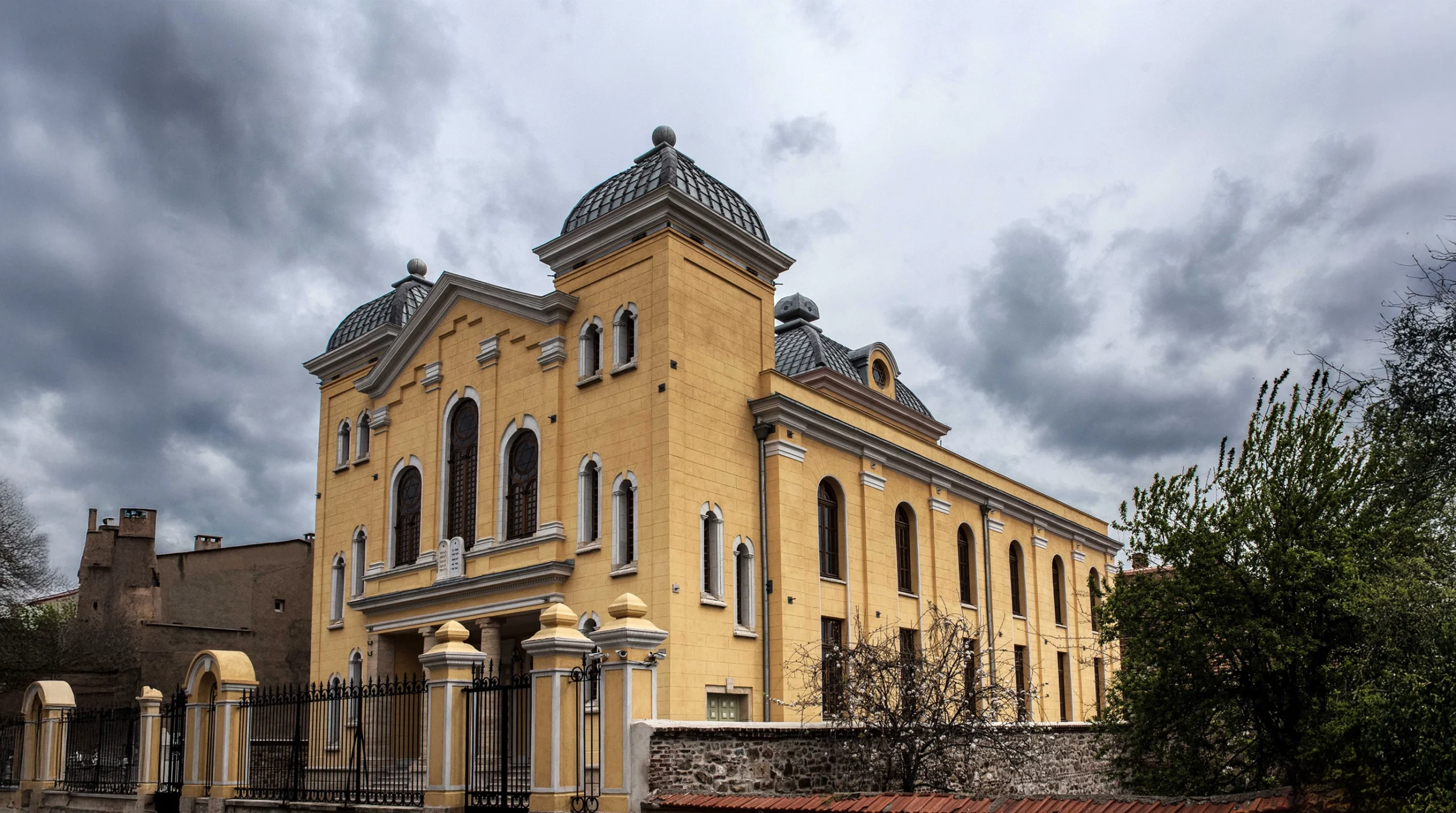 Küllerinden Doğan Anıt: Edirne Büyük Sinagogu