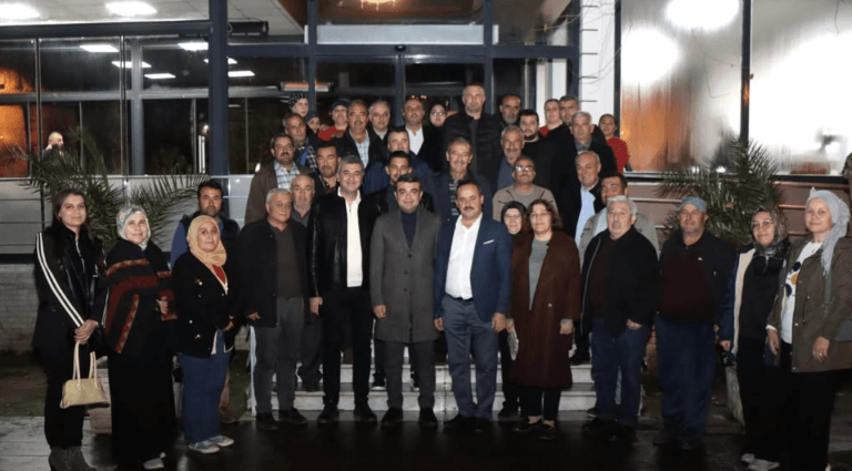 Başkan Dönmez Mahalle Başkanlarıyla Buluştu
