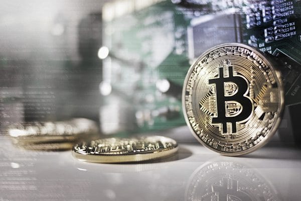 Riskli varlıklarda satış dalgası, Fed belirsizliği ve AI endişeleriyle yükseliyor