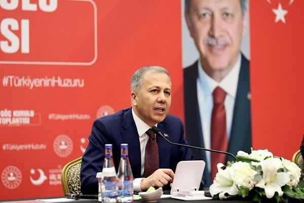 Siber Suçlara Dev Operasyon 126 Gözaltı