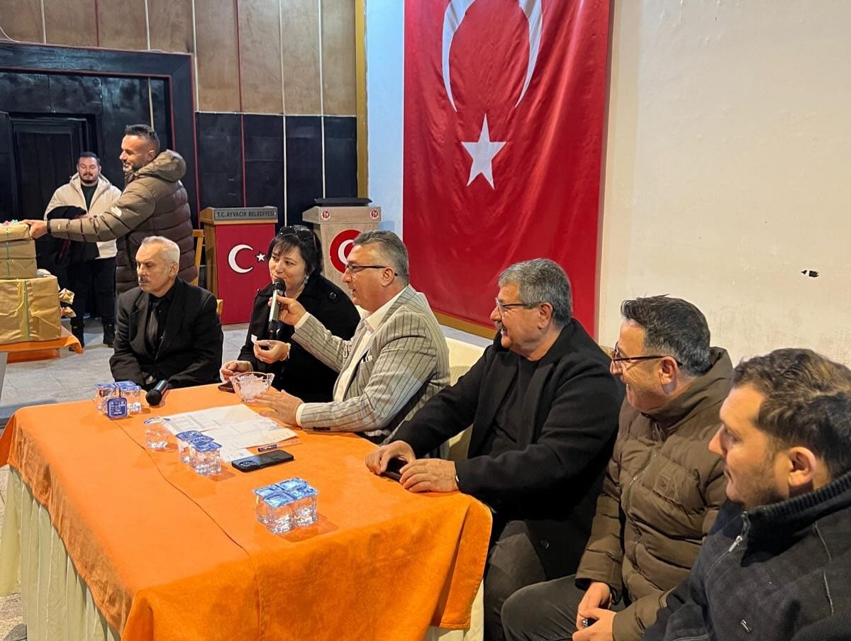 Ayvacık Belediyesi’nde Yeni Yıl Buluşması