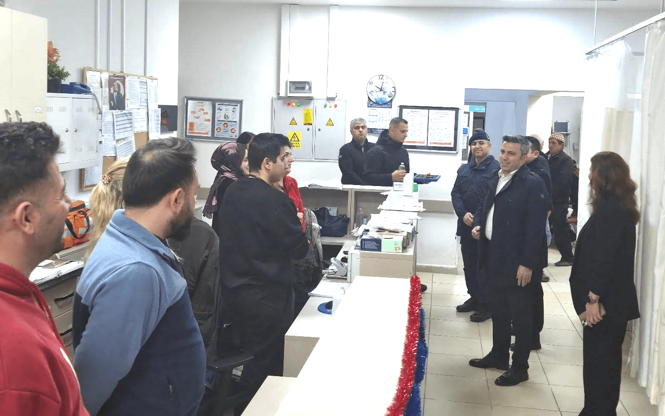 Bayramiç’te Yılbaşı Mesaisi: Kaymakam Sahadaydı