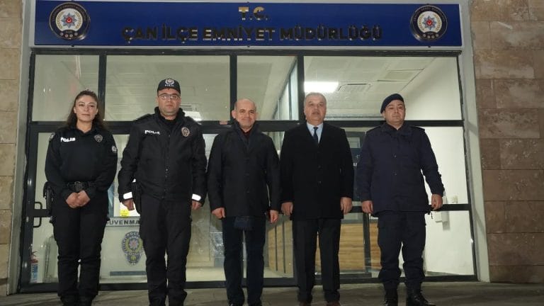 Çan’da Protokol Yılbaşı Gecesi Sahadaydı