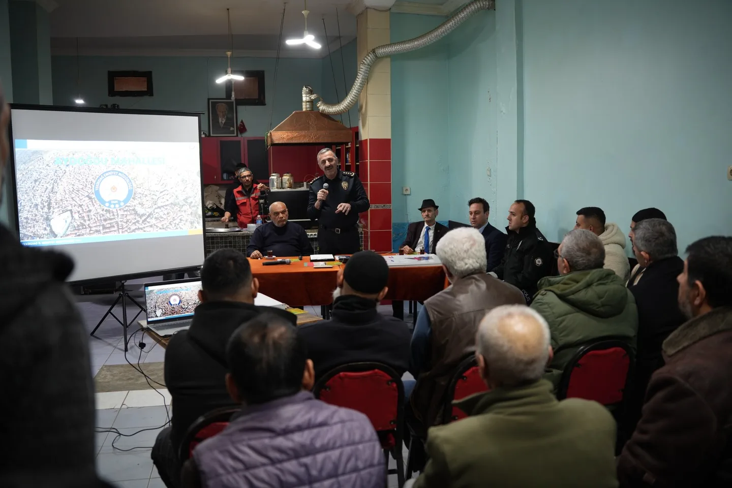 Tekirdağ Emniyeti Aydoğdu’da Gençler Kırmızı Çizgi
