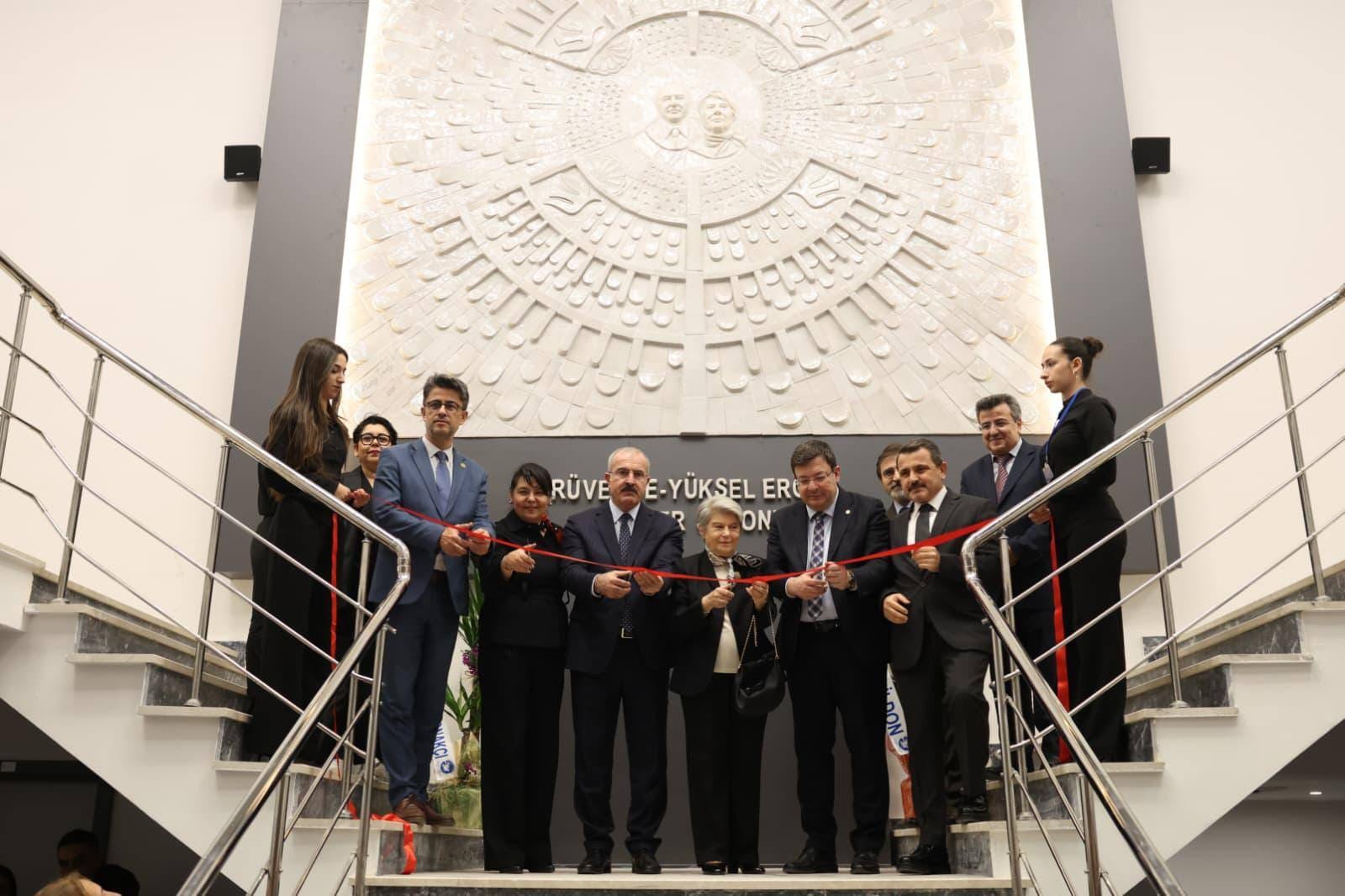 ÇOMÜ’de Sanatın Yeni Kalbi Törenle Açıldı