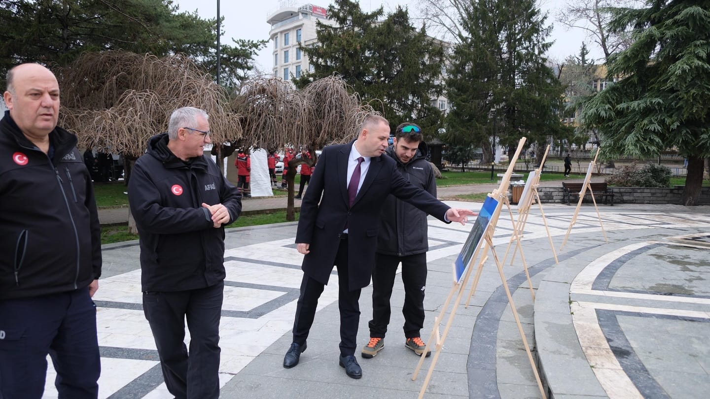 Kırklareli 6 Şubat’ın Yıl Dönümünde Tek Yürek Oldu
