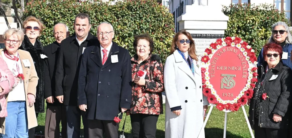 TYSD 98. kuruluş yıldönümü amblemi ve sosyal dayanışma vurgusu.