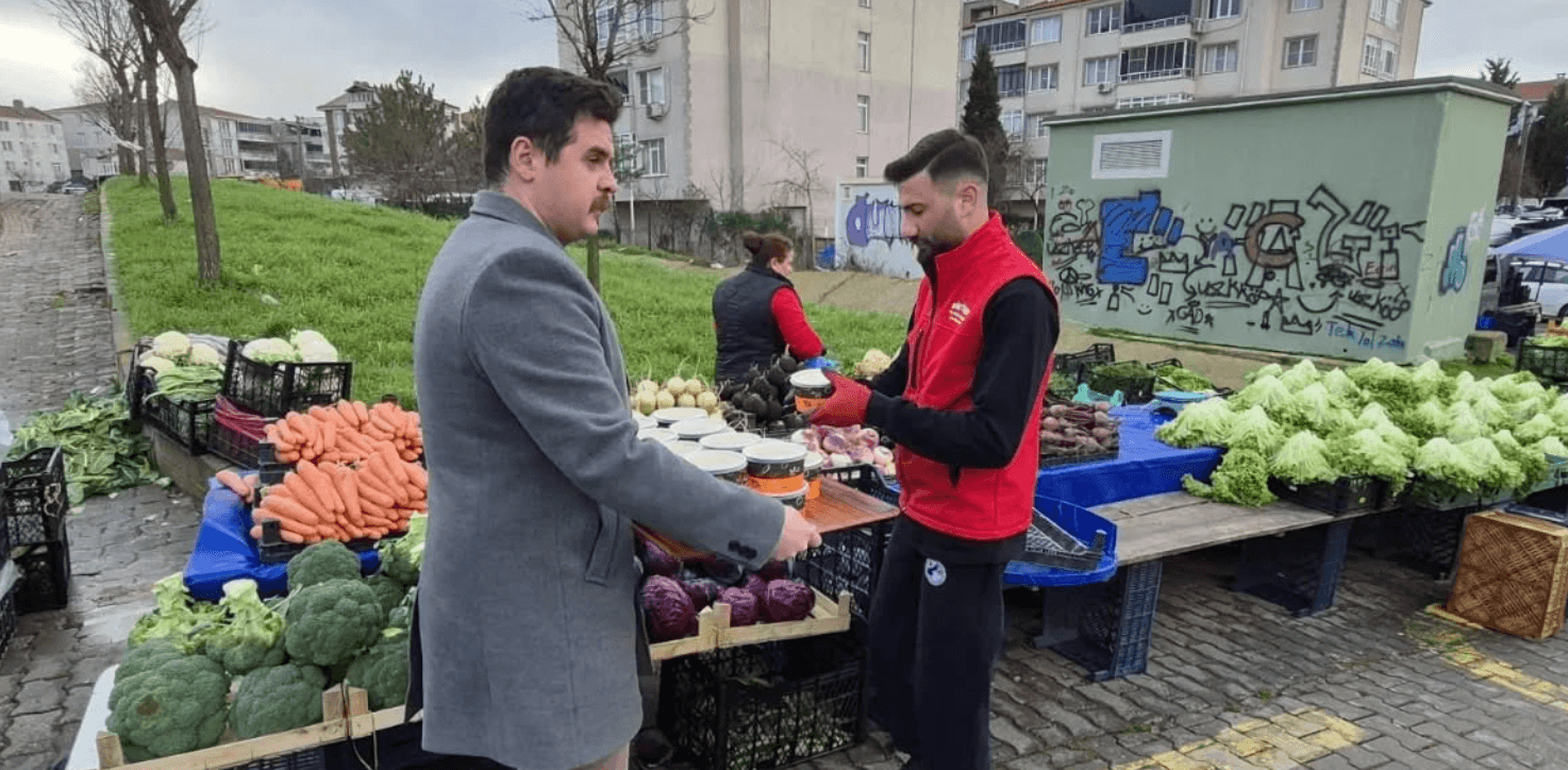 Uzunköprü’de Gönülleri Isıtan Hizmet Sıcak Çorba