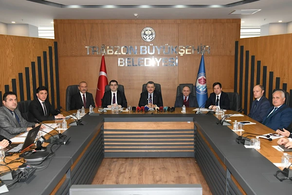 Trabzon’da Ulaşım Devrimi Dolmuş Sistemi Sil Baştan