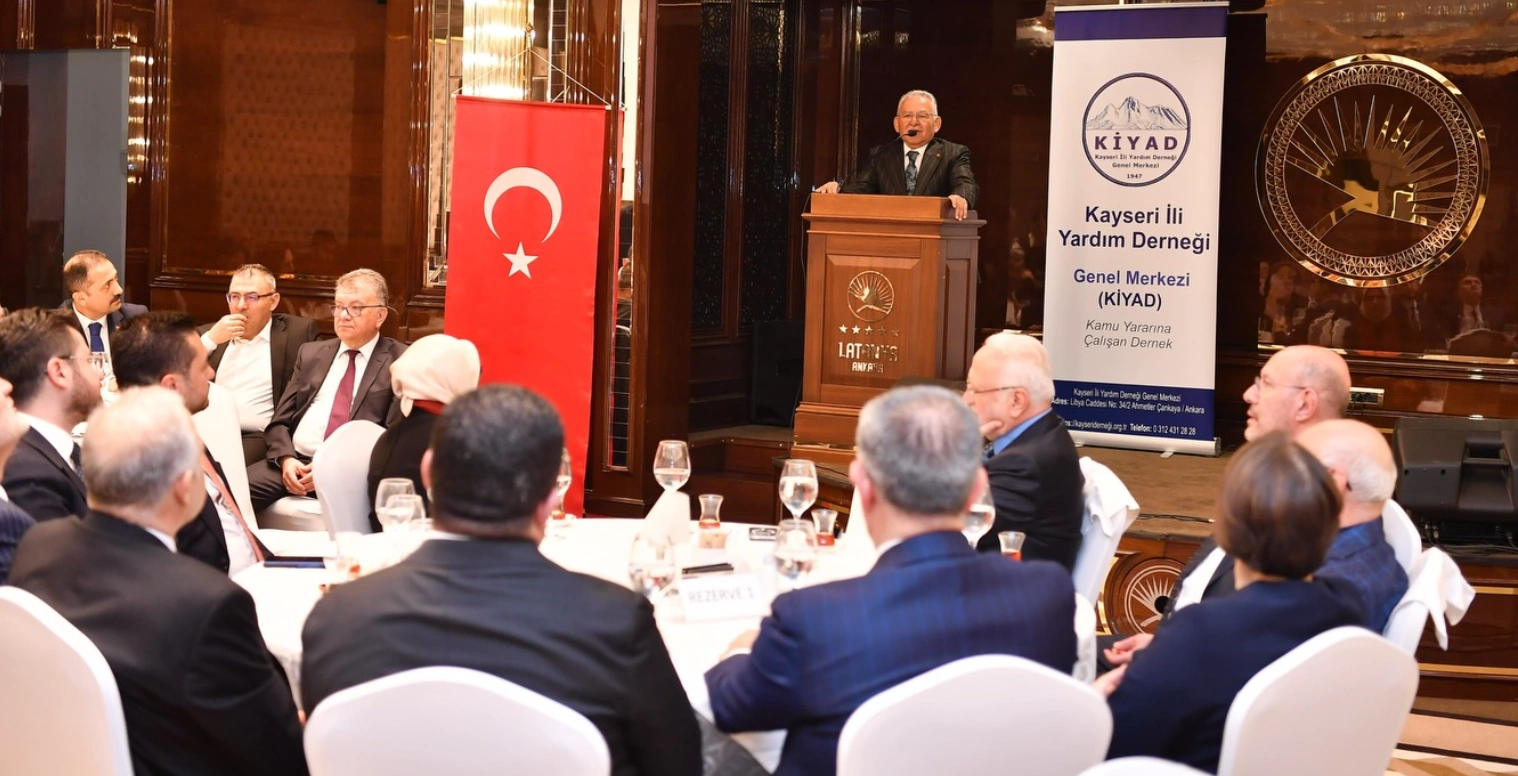 Başkan Büyükkılıç Ankara’da Kayserililerle Buluştu