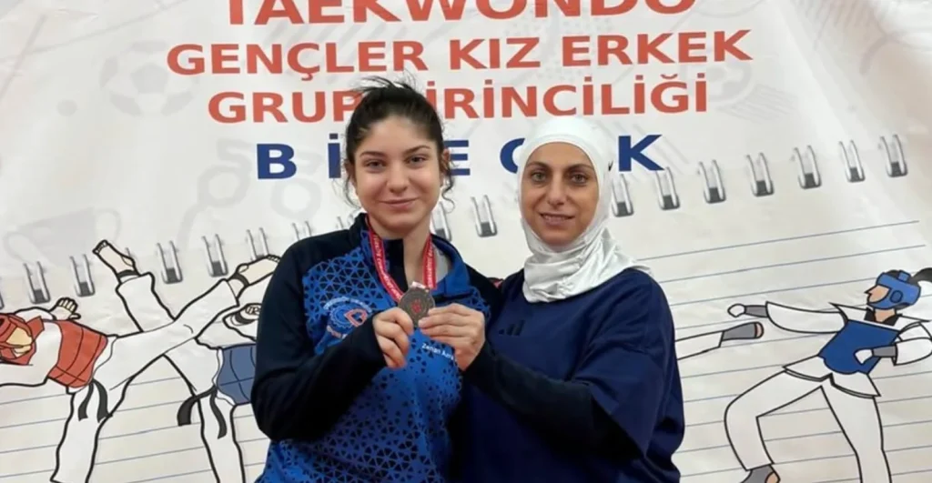 Çerkezköy Belediye Spor Kulübü sporcusu Zenan Azra Bektaş, Bilecik'teki başarıyla Sivas'taki Türkiye Şampiyonası biletini aldı. İşte başarı dolu o hikaye!