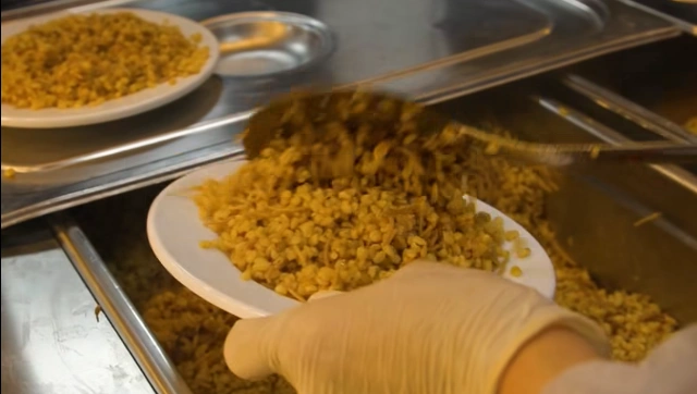 Çerkezköy Kent Lokantası 23 Mart'ta yeniden açılıyor! Ramazan sonrası bütçe dostu ve sağlıklı yemekler Çerkezköy halkıyla buluşmaya devam edecek.