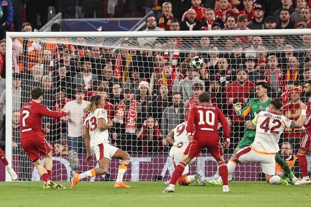 Galatasaray Şampiyonlar Ligi’ne Veda Etti: Liverpool 4-0