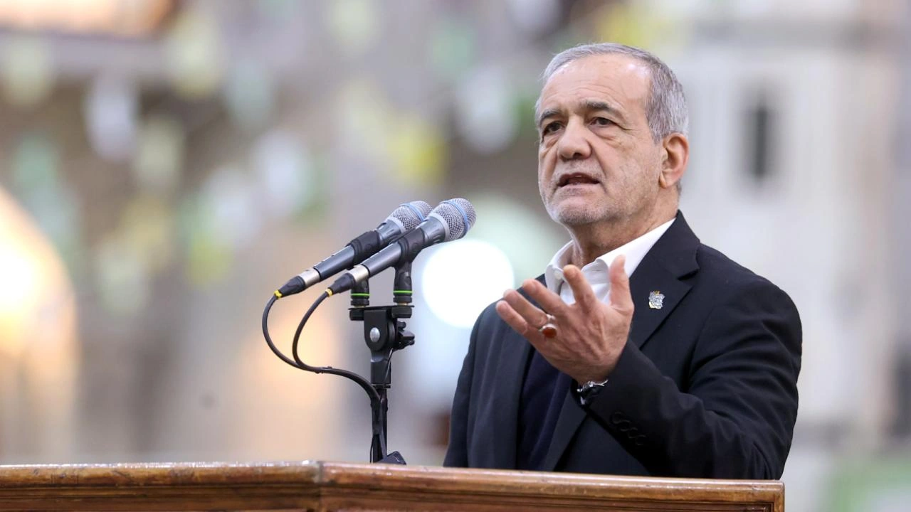 Pezeşkiyan’dan Komşu Ülkelere Tarihi “Özür” ve Barış Mesajı