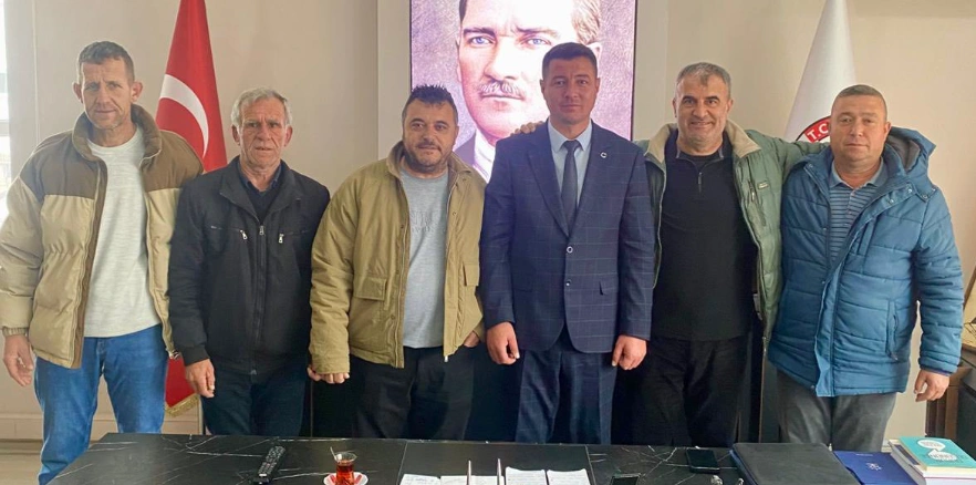 Kırcasalih’te bayramlaşma coşkusu! Geleneksel bayram programına katılan vatandaşlar birlik ve beraberlik mesajları verdi. Etkinlik detayları ve kareler haberimizde.