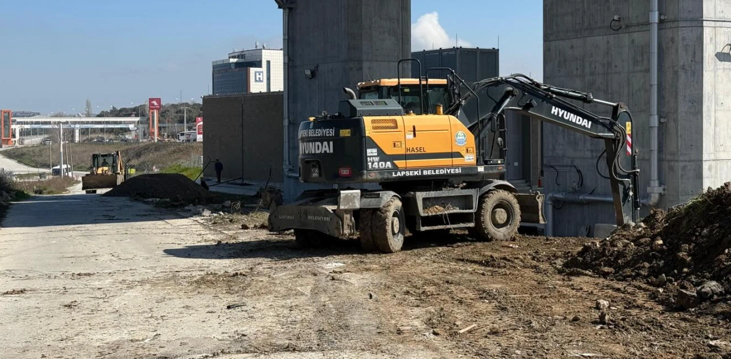 Lapseki’de Dev Hizmet Seferberliği Her Noktada Çalışma Var