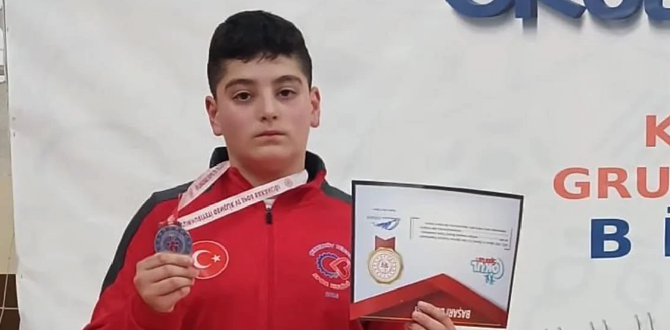 Çerkezköy’ün Gururu Ömer Öztürk Kürsüye Çıktı