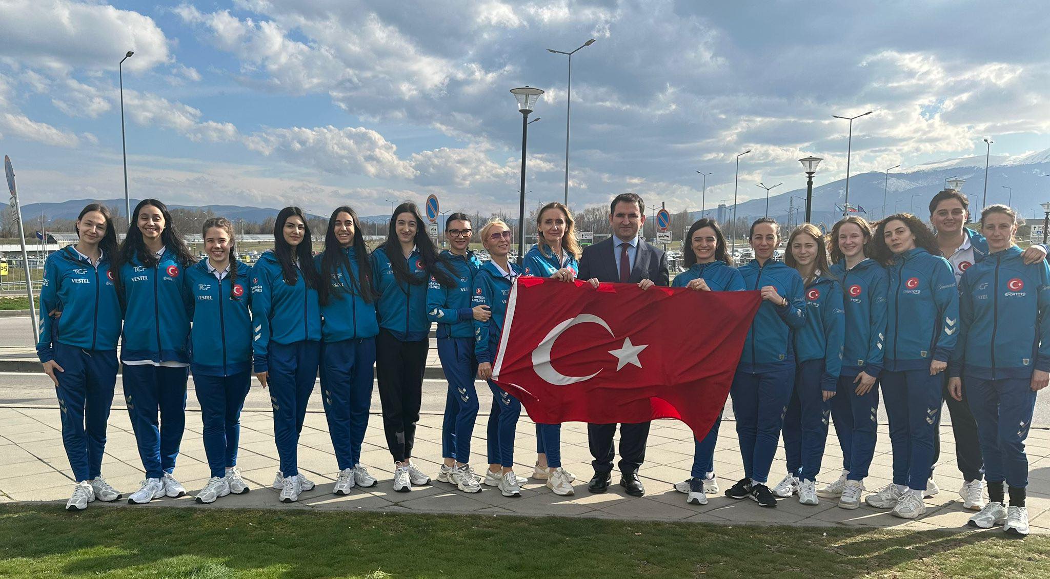 Millî Cimnastikçiler Sofya’da Madalya Peşinde