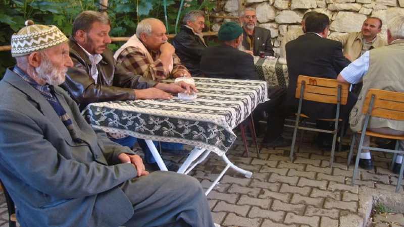 Türkiye’nin Demografik Alarmı Emekli Sayısı Çalışanı Geçti