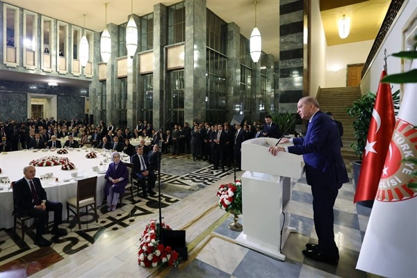 Erdoğan Türkiye Kaba Kuvvetin Değil Hakikatin Yanındadır
