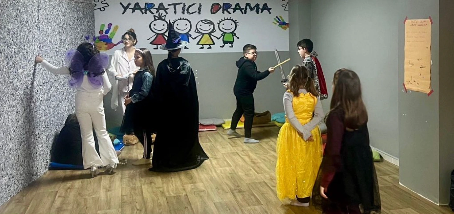 Çorlu’da Minik Sahne Tozu Yaratıcılıkla Buluştu