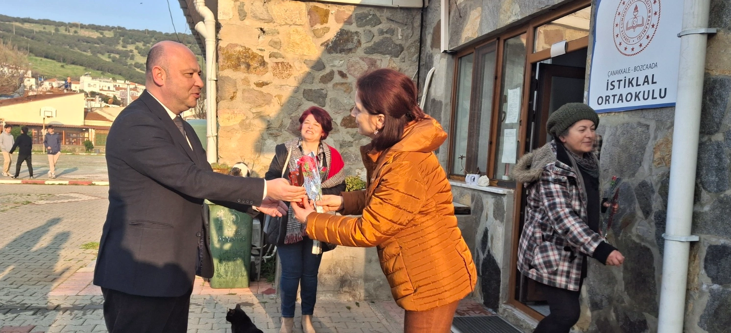 Bozcaada’da Kadın Emekçilere Başkan Göztepe’den Ziyaret