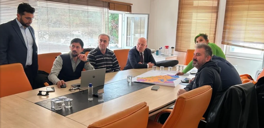 Çevre, Şehircilik ve İklim Değişikliği Bakanlığı yetkilileri ile Bozcaada teknik ekibinin imar planı toplantısı.