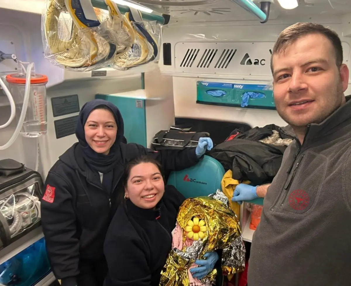Çanakkale’de Ambulansta Mucize Doğum