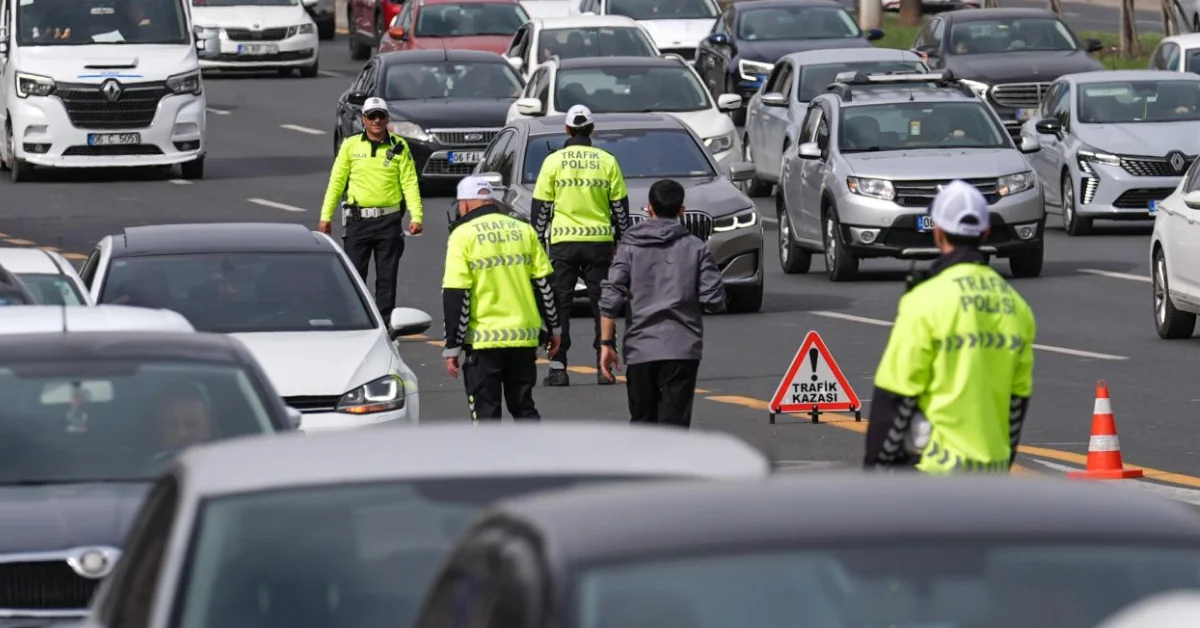 İstanbul’da Bayram Mesaisi: Dev Huzur Operasyonu