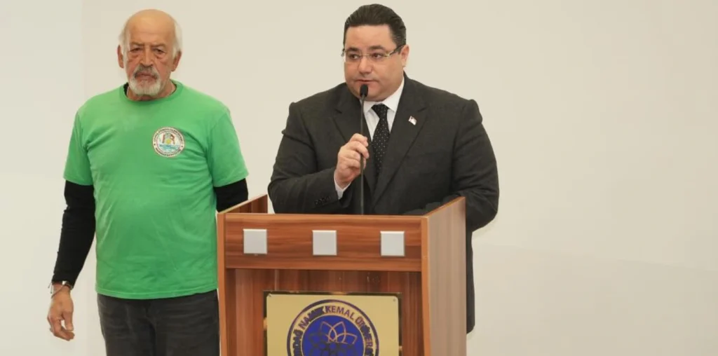 Marmaraereğlisi'nde dev yatırım! Likit Kimya'nın akaryakıt ve kimyasal depolama kapasite artışı projesinde ÇED süreci başladı. Detaylar ve bölgeye katkıları haberimizde.