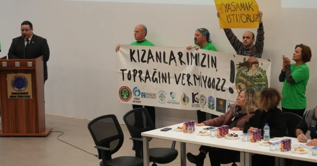 Marmaraereğlisi'nde dev yatırım! Likit Kimya'nın akaryakıt ve kimyasal depolama kapasite artışı projesinde ÇED süreci başladı. Detaylar ve bölgeye katkıları haberimizde.