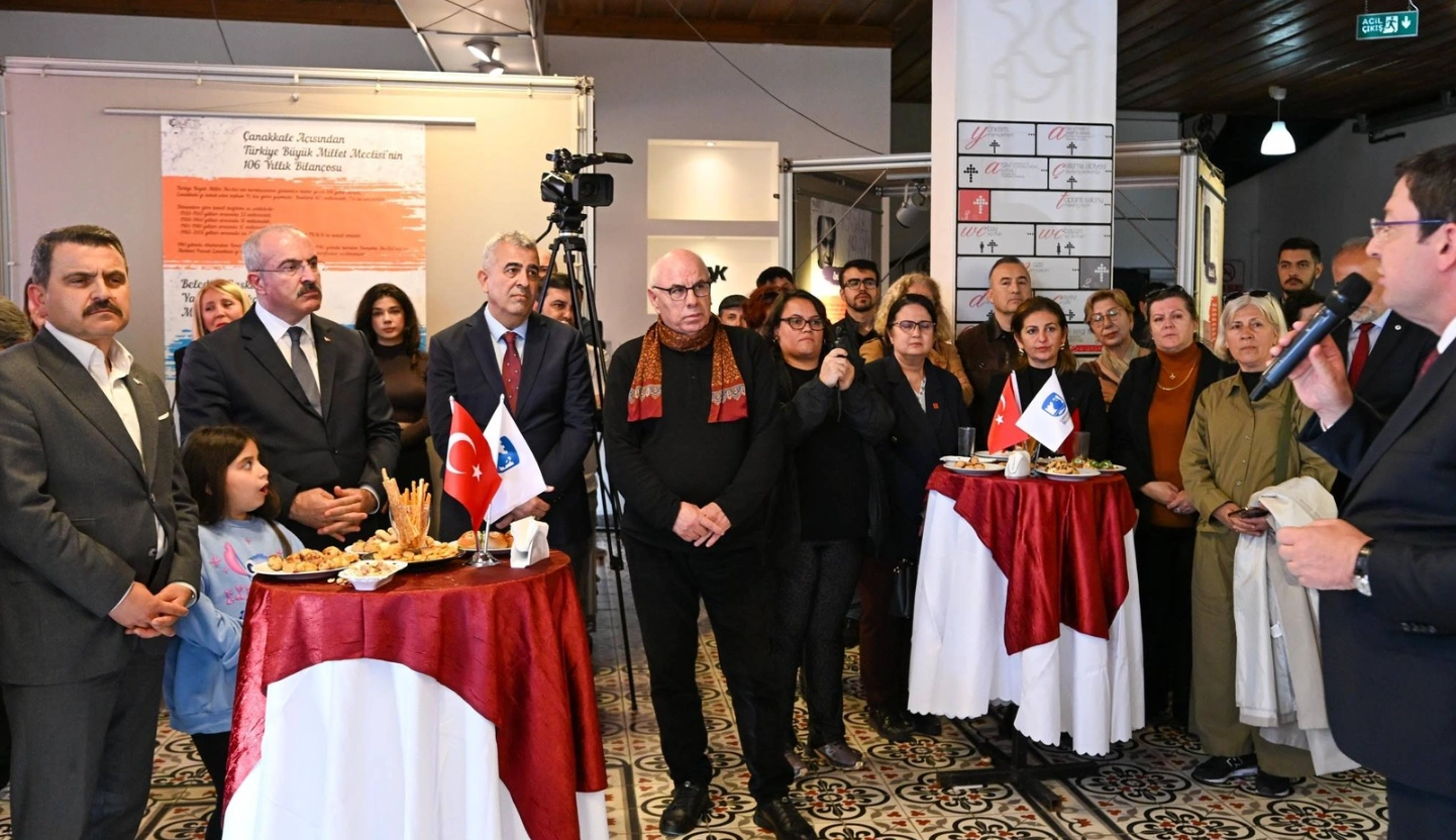 Çanakkale’de Milletvekilleri Sergisi Açıldı