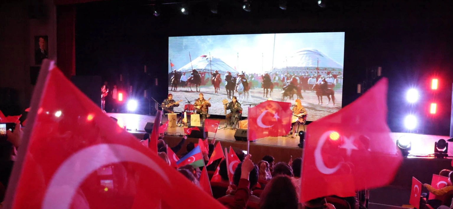 Çanakkale’de Turan Rüzgarı