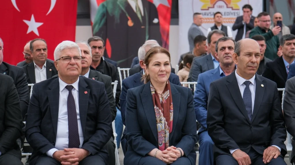 Edirne Havsa'da bölgenin en büyük Canlı Hayvan Pazarı açıldı. 1000 baş kapasiteli modern tesis, üreticiye ve bölge hayvancılığına büyük güç katacak.