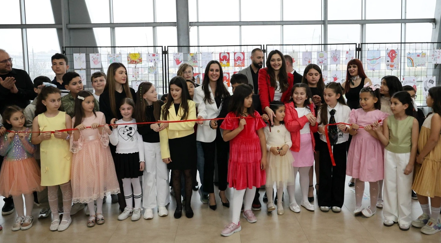 Çerkezköy’de 23 Nisan Ruhu Sanatla Yükseldi