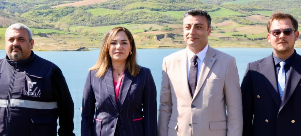 Tekirdağ Büyükşehir Belediye Başkanı Dr. Candan Yüceer ve TESKİ ekipleri, Naip Barajı ve Yazır Göleti'nde su yönetimi incelemelerinde bulundu. Barajlardaki son durum ve su tasarrufu projeleri haberimizde.