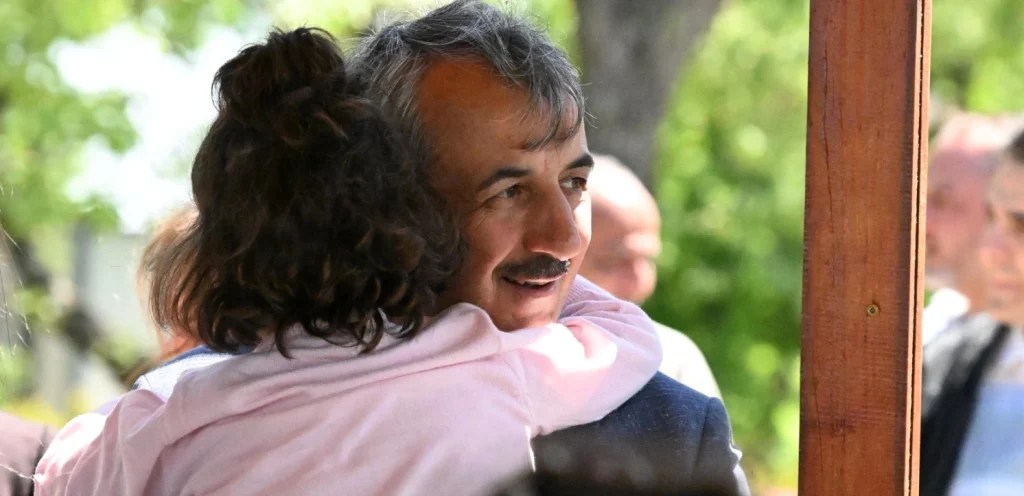 Edirne Valiliği ve Bedri Usta el ele verdi! Sevgi evlerinde kalan çocuklar için düzenlenen geleneksel piknikte lezzet ve eğlence bir aradaydı. Detaylar haberimizde. edirne haberler