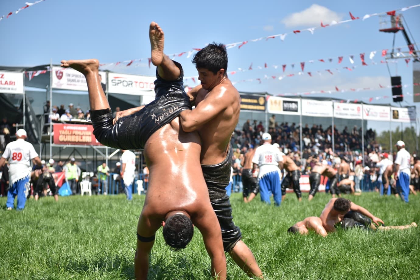 Kepez’de Altın Kemerin Sahibi Enes Doğan Oldu