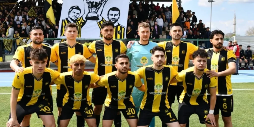 Keşanspor, Atagençspor'u 3-2 yenerek şampiyonluğa ulaştı! Keşan Atatürk Stadı'ndaki tarihi zaferin detayları ve şampiyonluk coşkusu haberimizde.