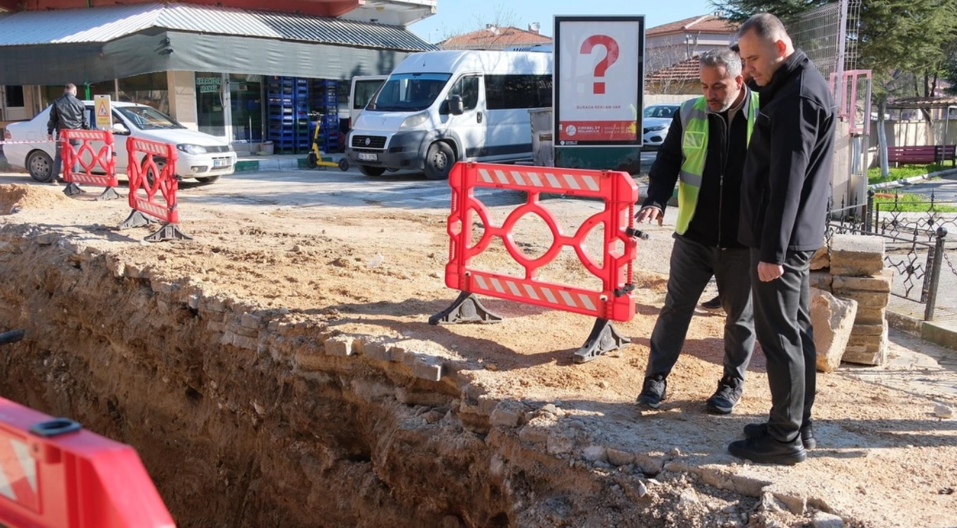 Kırklareli Karahıdır’da Altyapı Mesaisi Tam Gaz
