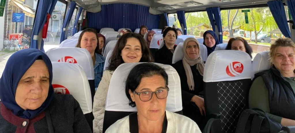 Lalapaşa Belediyesi, İlçe Sağlık Müdürlüğü ile kanser taramalarında iş birliği yapıyor. Ücretsiz ulaşım desteği ve koordinasyonla erken teşhis hayat kurtarıyor.