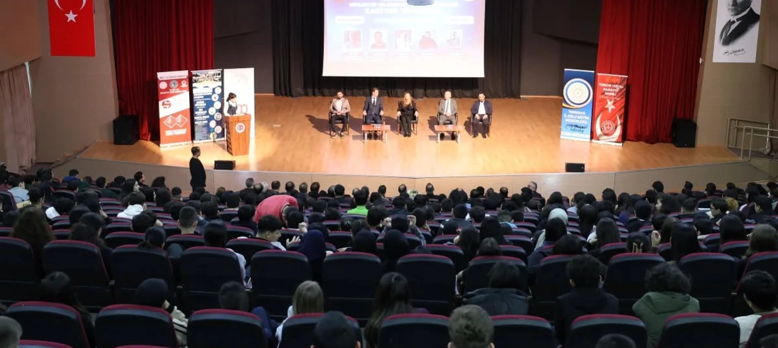Gençler Geleceğin Meslekleriyle Buluştu