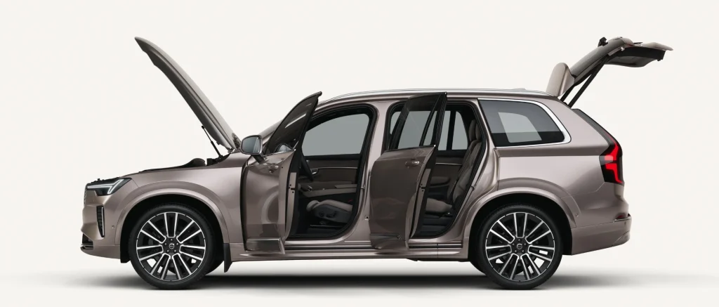 Volvo XC90 Mild Hybrid incelemesi: 48V hafif hibrit sistem nasıl çalışır? Yakıt tasarrufu, sürüş konforu ve güvenlik donanımlarıyla Volvo XC90'ın tüm detayları haberimizde.