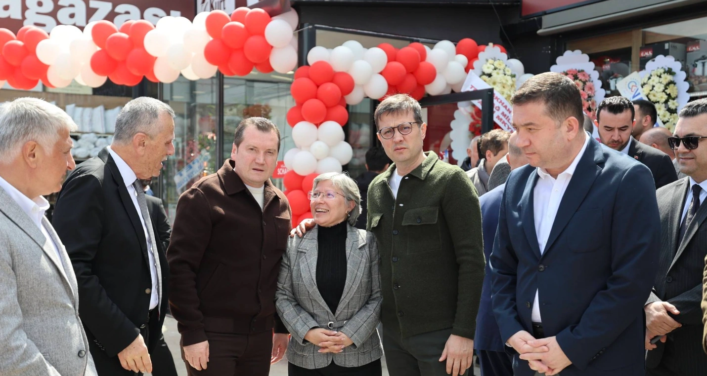 Çerkezköy’de O.M.S. Collection Mağazası Açıldı