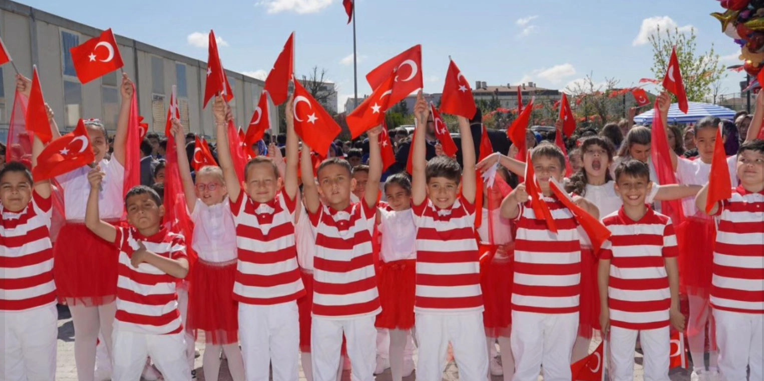 Pınarhisar’da 23 Nisan Coşkusu