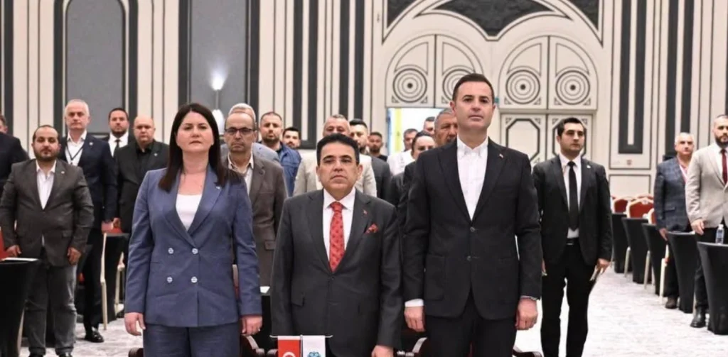 Edirne Belediye Başkanı Filiz Gencan Akın, Yağlı Güreş Düzenleyen Kentler Birliği toplantısına katılarak ata sporunun geleceği için önemli temaslarda bulundu.