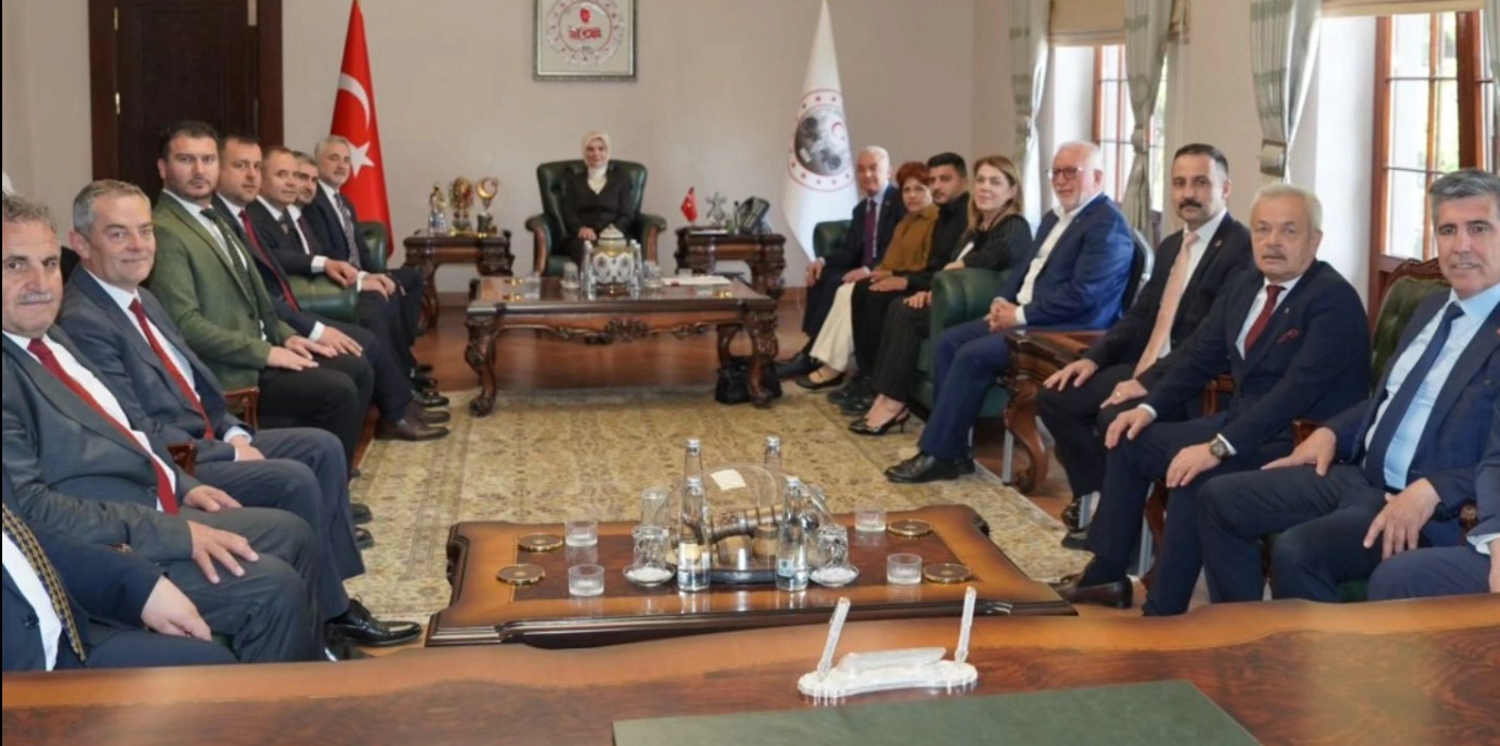 Bakan Göktaş Pınarhisar’da Heyecanlı Bekleyiş