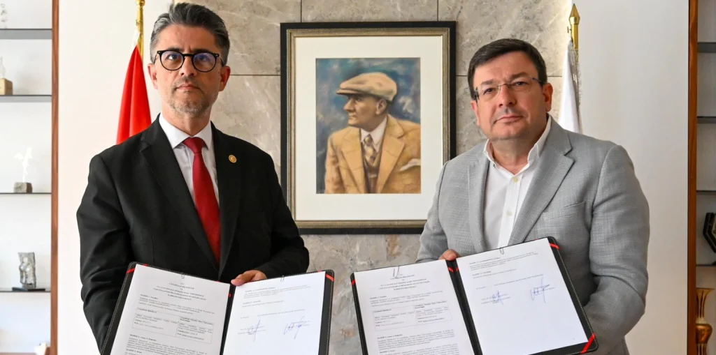 Çanakkale Belediyesi ve ÇOMÜ'den deprem önlemi! Kentin yapı envanteri çıkarılıyor ve sismik risk haritaları oluşturuluyor. Bilimsel verilerle dirençli şehir inşası başlıyor. Çanakkale Haberler